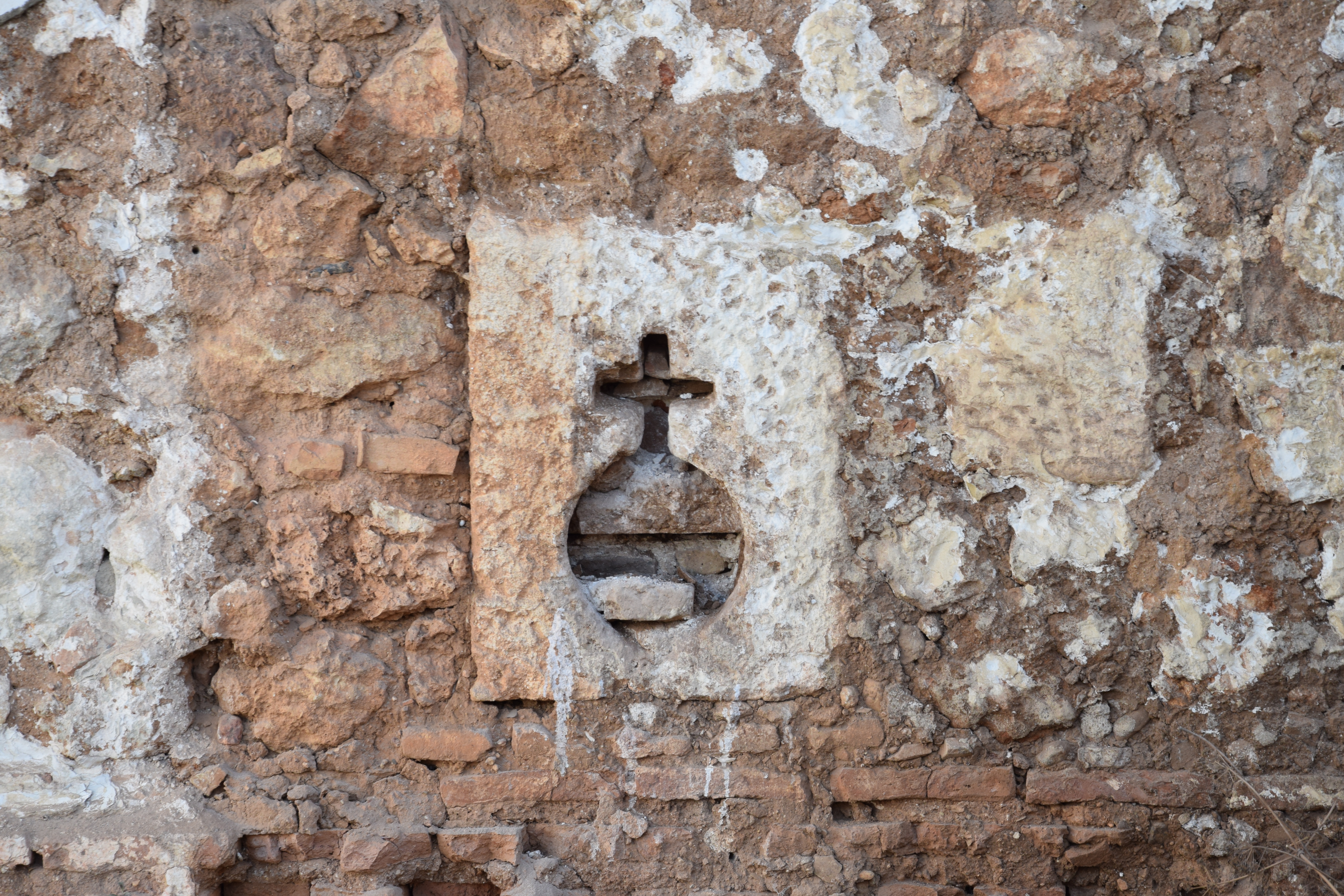 Castillo y murallas de Niebla